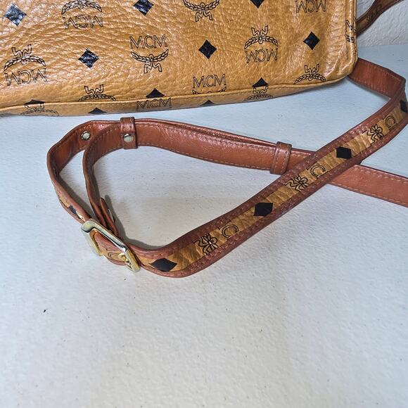 Vintage Authentic MCM Brown Leather Crossbody Clutch Bag - Picture 11 of 12
